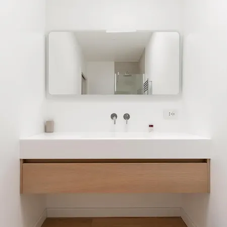 Guesthost - Modern Terrace Flat In Solari Area Apartamento *