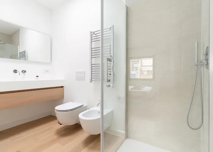 Guesthost - Modern Terrace Flat In Solari Area